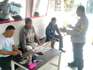 Bhabinkamtibmas Polsek Patumbak Sambangi Warga Desa Patumbak Dua